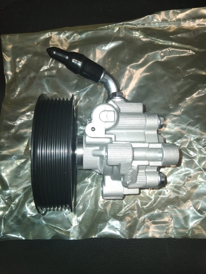 Toyota Hilux Fortuner GD6 2.4 2.8 Power Steering pump