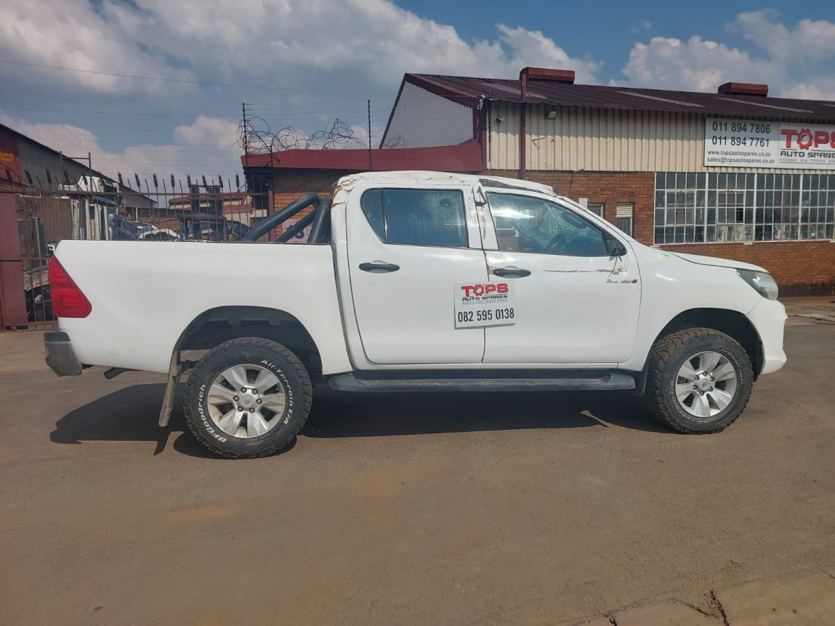Toyota Hilux D/C GD6